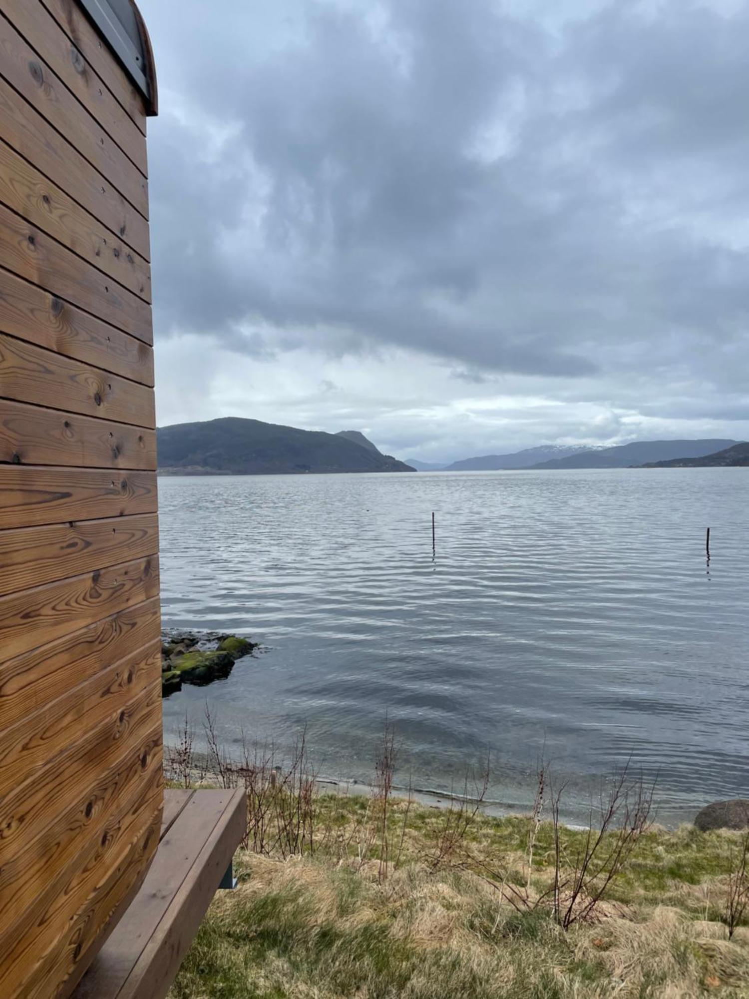 Smaken Av Ryfylke Event As Overnatting, Bygningen Drives Ikke Som Hotell Hjelmeland Exterior photo